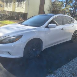 2017 Nissan Altima 