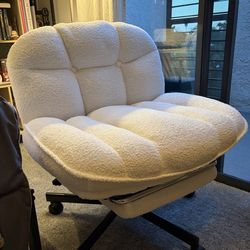 Cross Legged Office Chair with Foot Rest