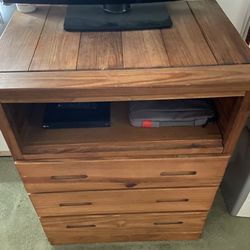 This End Up Wood TV Stand/Dresser 3 Drawers