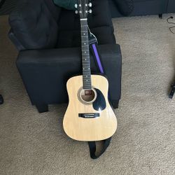 Rogue Acoustic Guitar
