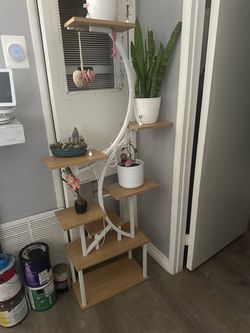 Plant stand w lights
