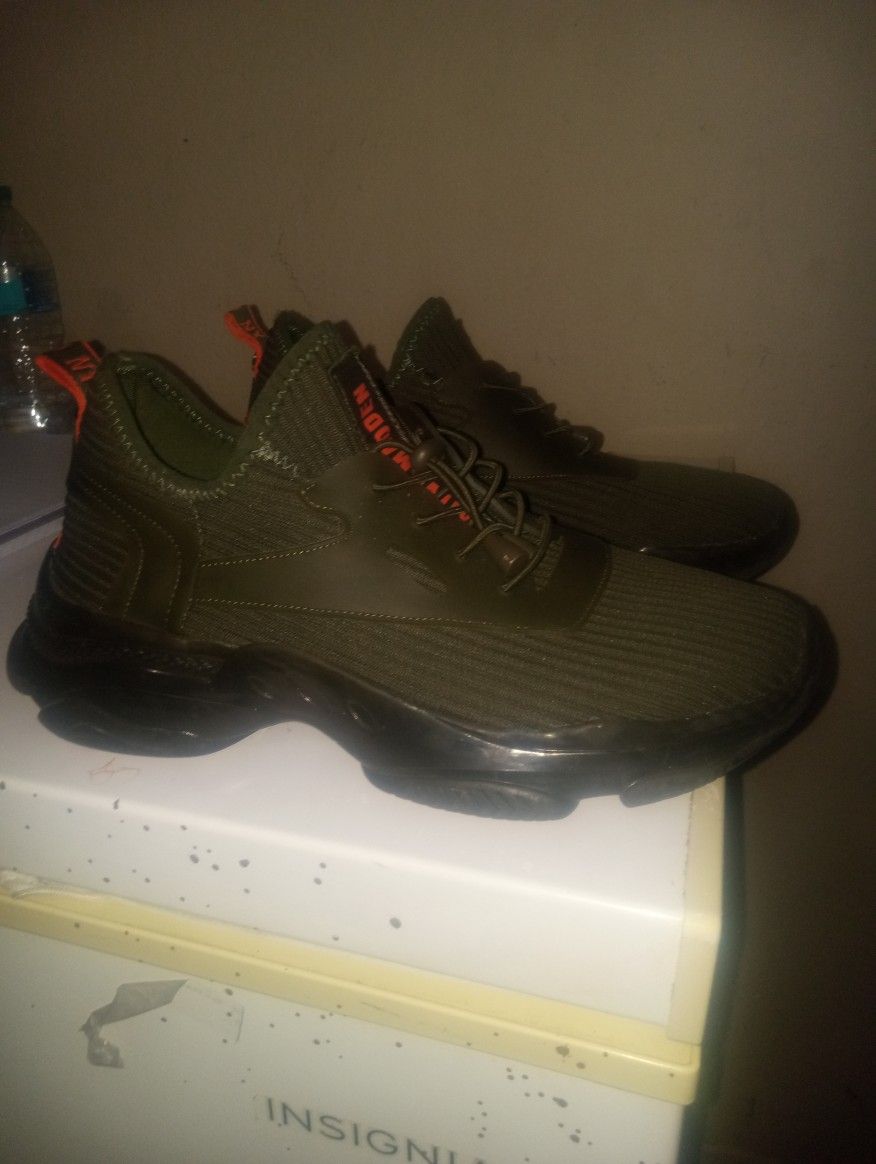 Steve Madden