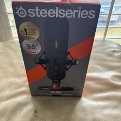 SteelSeries Alias Streaming Microphone