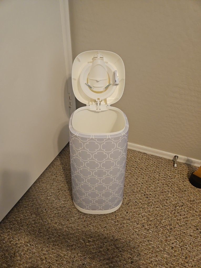 Diaper Genie