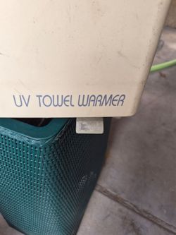 Towel warmer