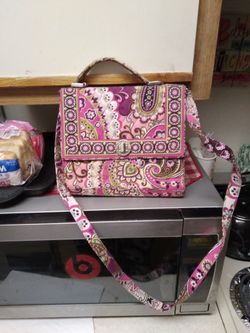 VERA BRADLEY VERY BERRY PAISLEY JULIA TURNLOCK  CROSSBODY STRAP