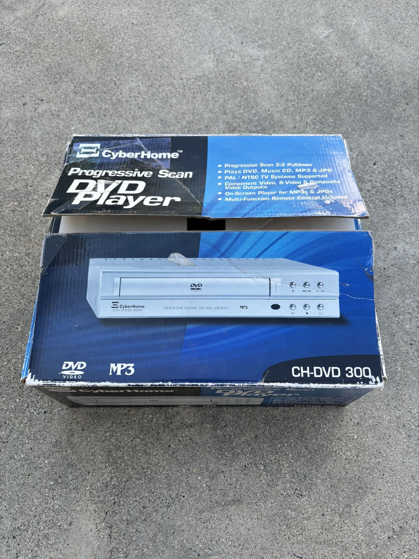 CyberHome DVD Player with AV Cables