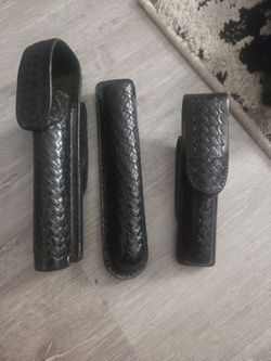 Collapsible baton puch