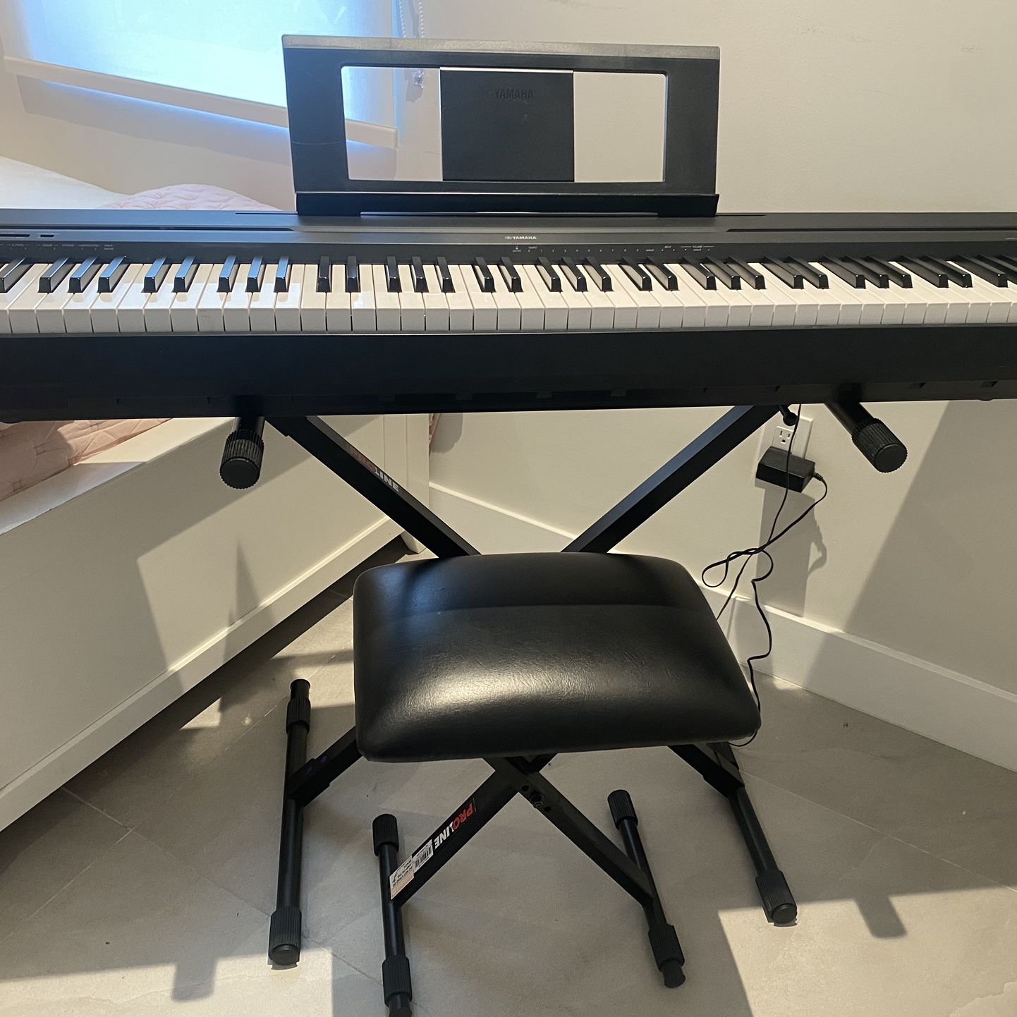 YAMAHA Keyboard Piano P45B