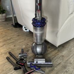 Dyson Vacuum