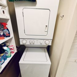 Whirlpool Stackable Washer And Dryer Like New!!