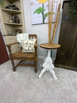 Pedestal End Tables