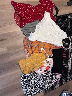 Women’s Clothing Bundle, Dresses, Tops, Skirts and More