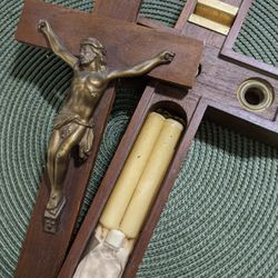 Vintage 12" Wood Hanging Crucifix 