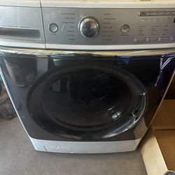 Front Load Washing Machine 