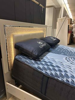 Zyniden Master Bedroom Furniture Set Queen King Size Bed Dresser Mirror Nightstand Chest Mattress box spring Only $39 Down Payment 👉 PLEASE ASK FOR J