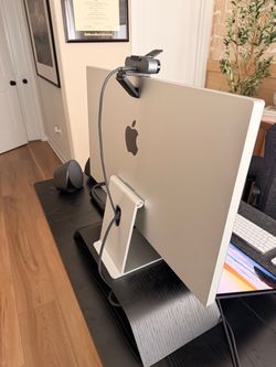 Apple Studio Display