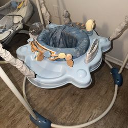 Baby stuff for pickup