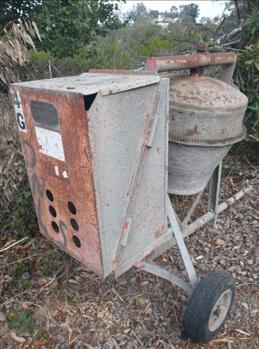 Canoga Cement Mixer