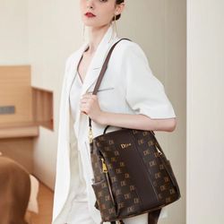 Backpack women's large capacity 2024 new travel ladies' casual fashion backpack advanced sense
