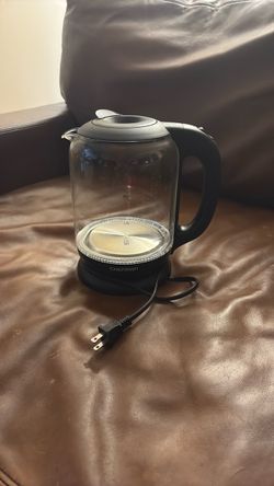 Chefman Glass Electric Kettle 1.7L