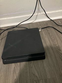 PS4 slim