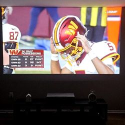 Ultra Short Throw Projector