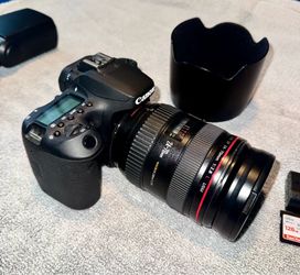 Canon EOS 90D 32.5MP DSLR Bundle – 24-70mm f/2.8L USM Lens, Flash, 3 Batteries & 128GB SD Card