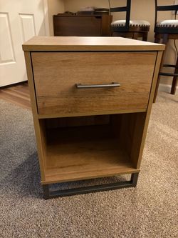 Nightstand with drawer