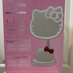 Brand New Impressions Hello Kitty LED Mirror And Compact