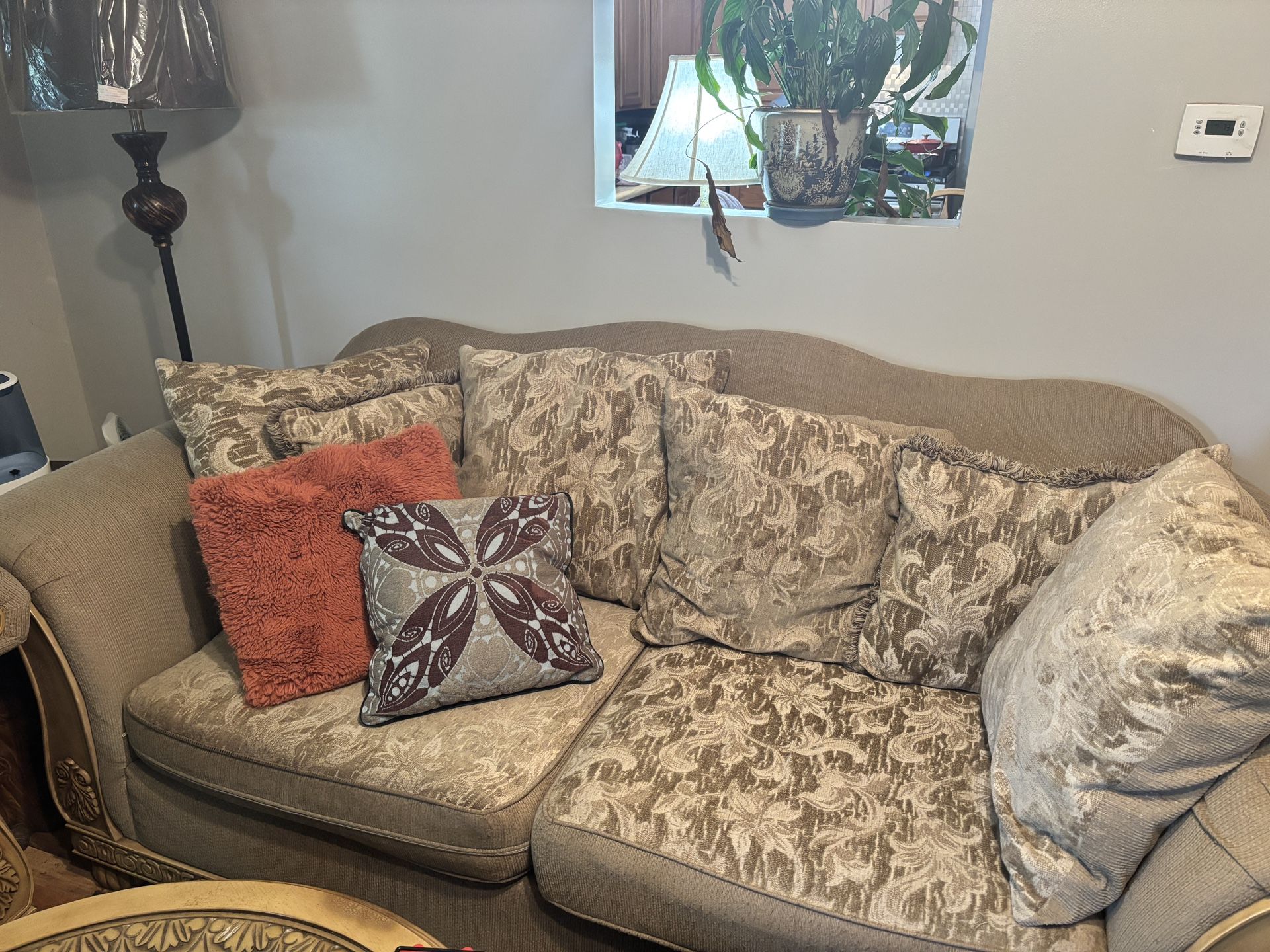 Sofa Set