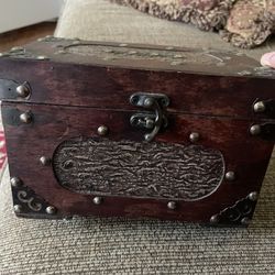 Vintage Wooden Chest Jewelry Box 