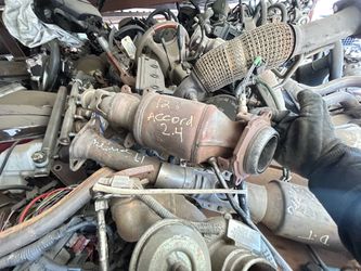 2008-2012 Honda accord 2.4 exhaust manifold