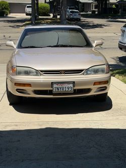 Toyota Camry XLE V6