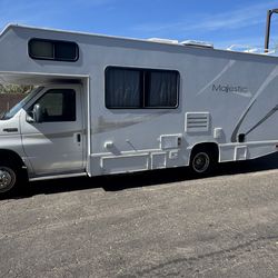 2004 Majestic 24ft