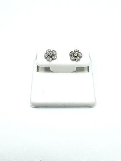 Flower Shaped Sterling Silver Earrings