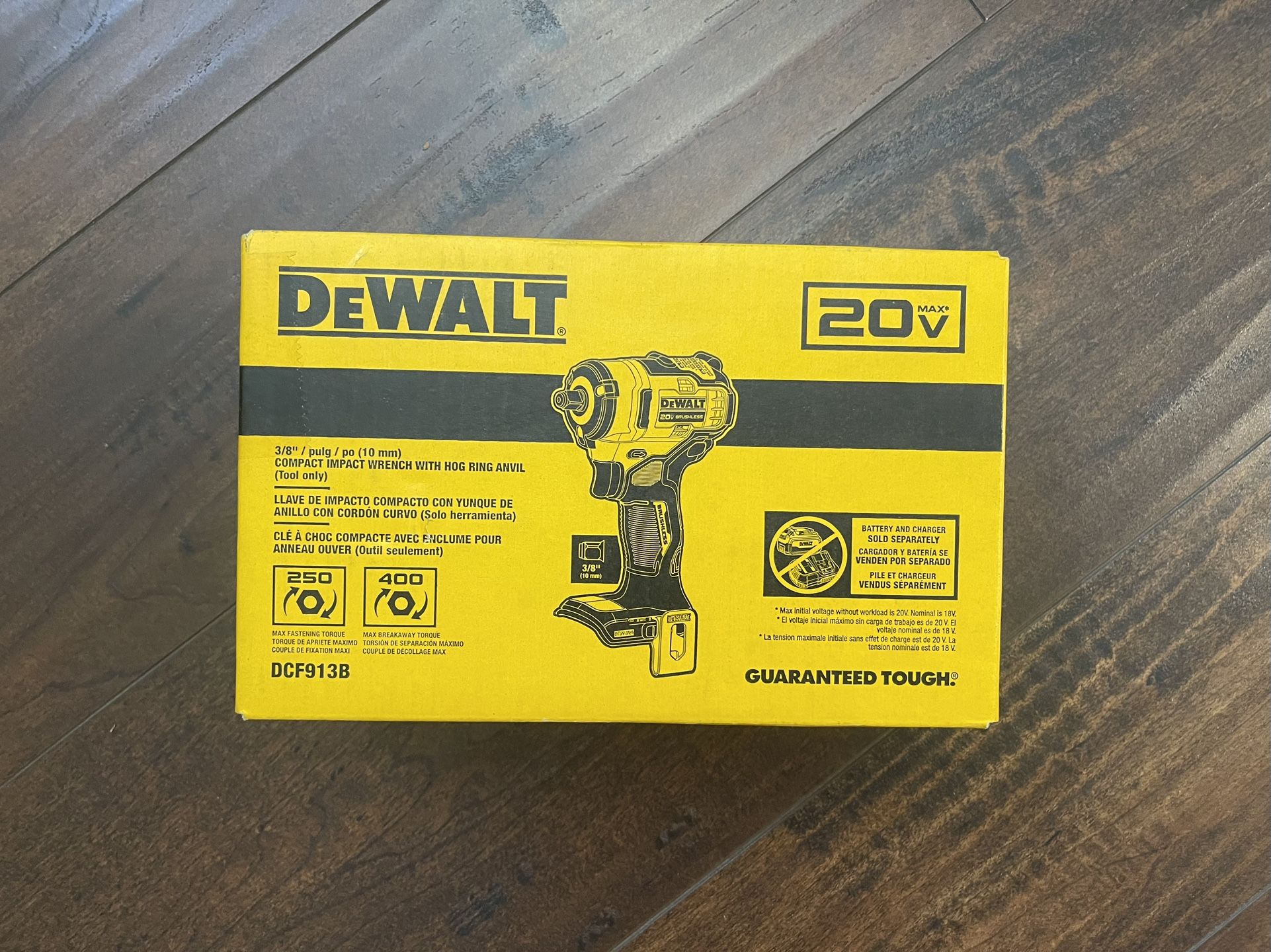 New 20V Dewalt 3/8 Impact Wrench