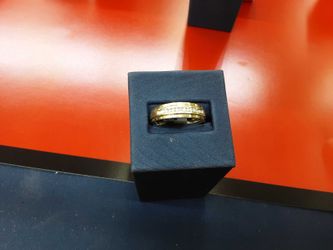 Yellow Gold 10k (.417) 3.1 grams Size 10