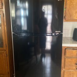 LG Smart Inverter Refrigerator 