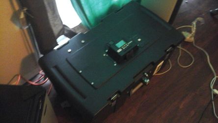 2500w solar power generator with 300watt panel installed