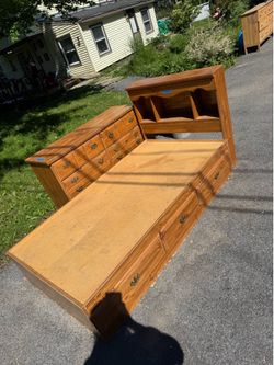 Bed and dresser set
