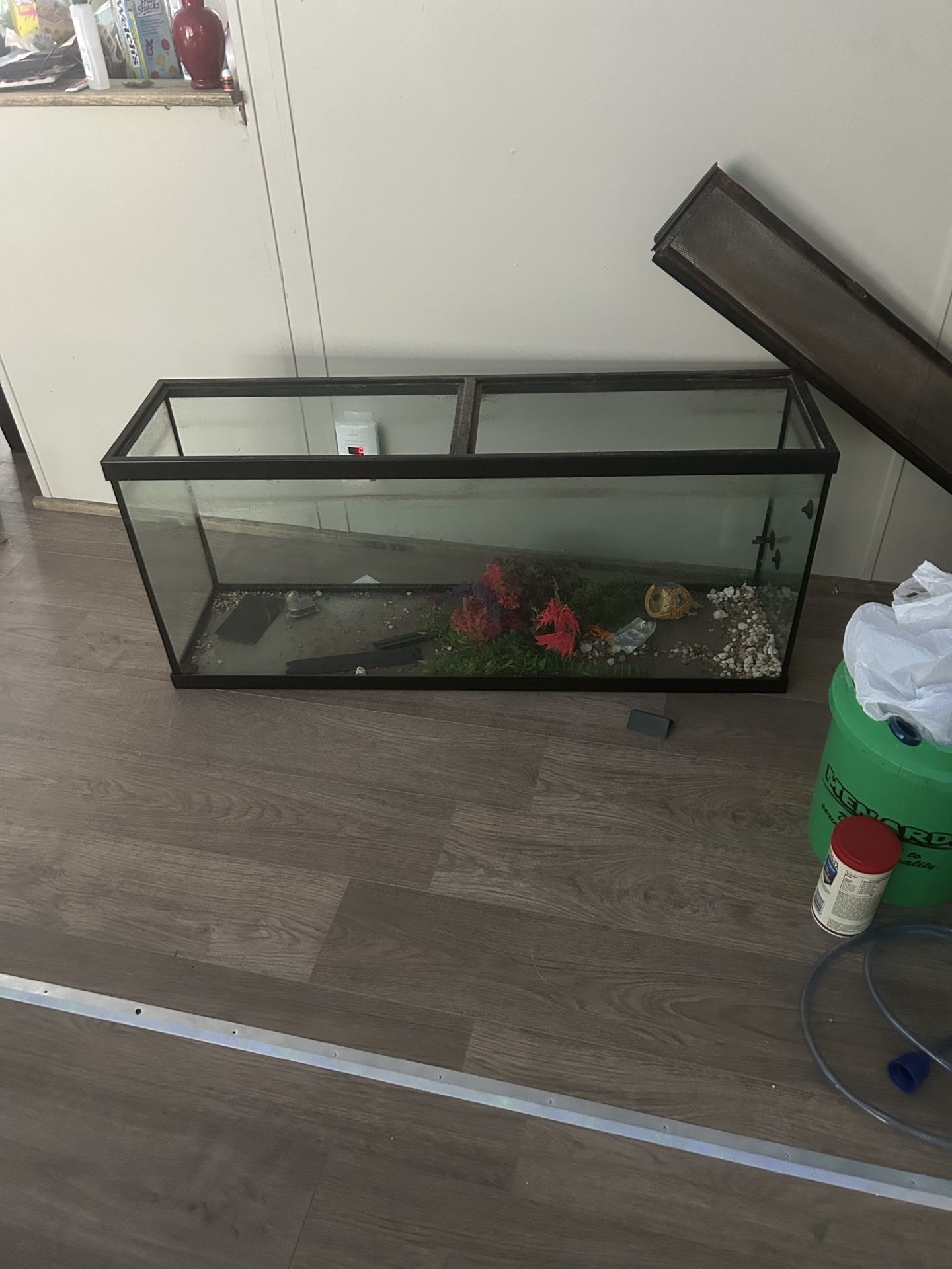 Fish tank