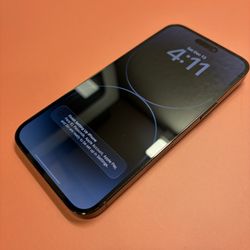 iPhone 14 Pro Max - Black 256GB w/case