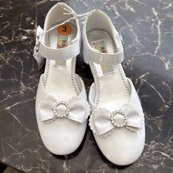 White dress shoes for girls