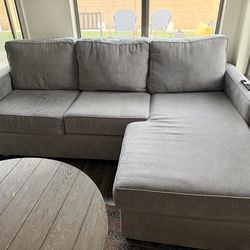 Couch/sectional