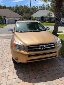 Vendo Toyota rav 4 2007