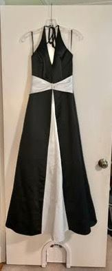 Black & White Bridesmaid or Prom Dress Size 4