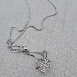 Heart Pendant Necklace 
