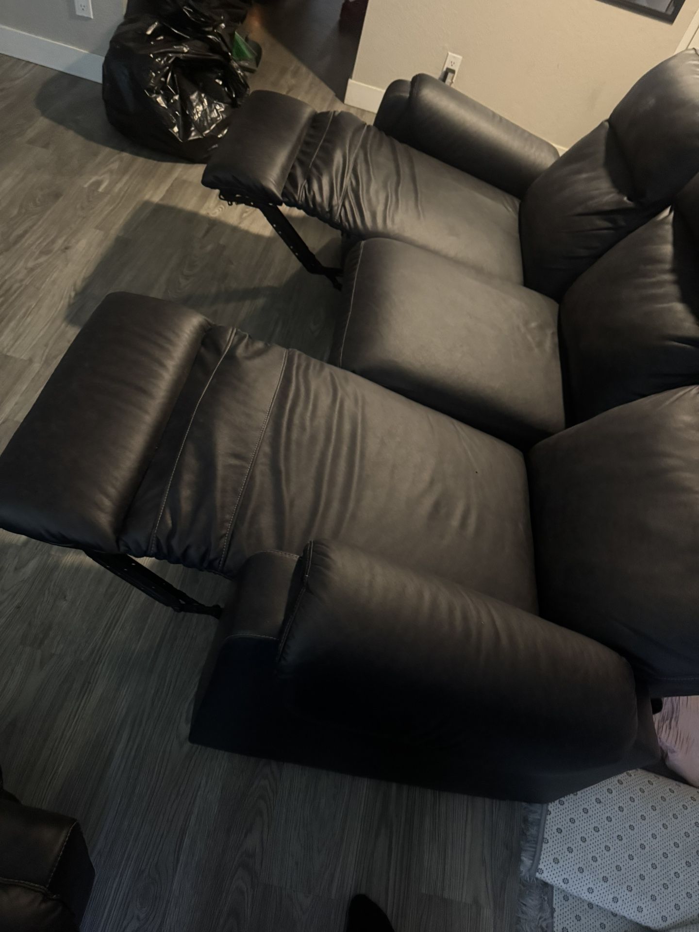 Black Leather Couches 3 Seater 2 Seater