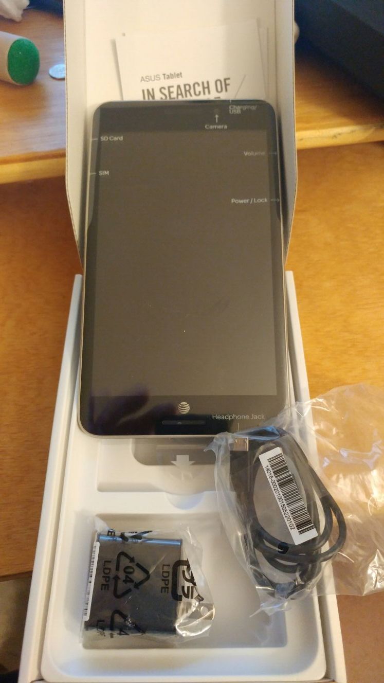 Brand NEW Asus Tablet -sku 6725a